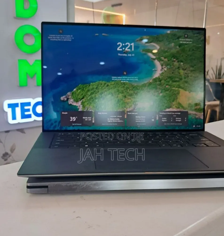 New Laptop Dell Precision 5550 16GB Intel Core i7 SSD 512GB