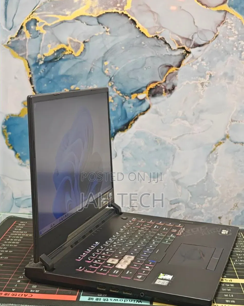 New Laptop Asus ROG Strix G15 16GB Intel Core i7 SSD 512GB