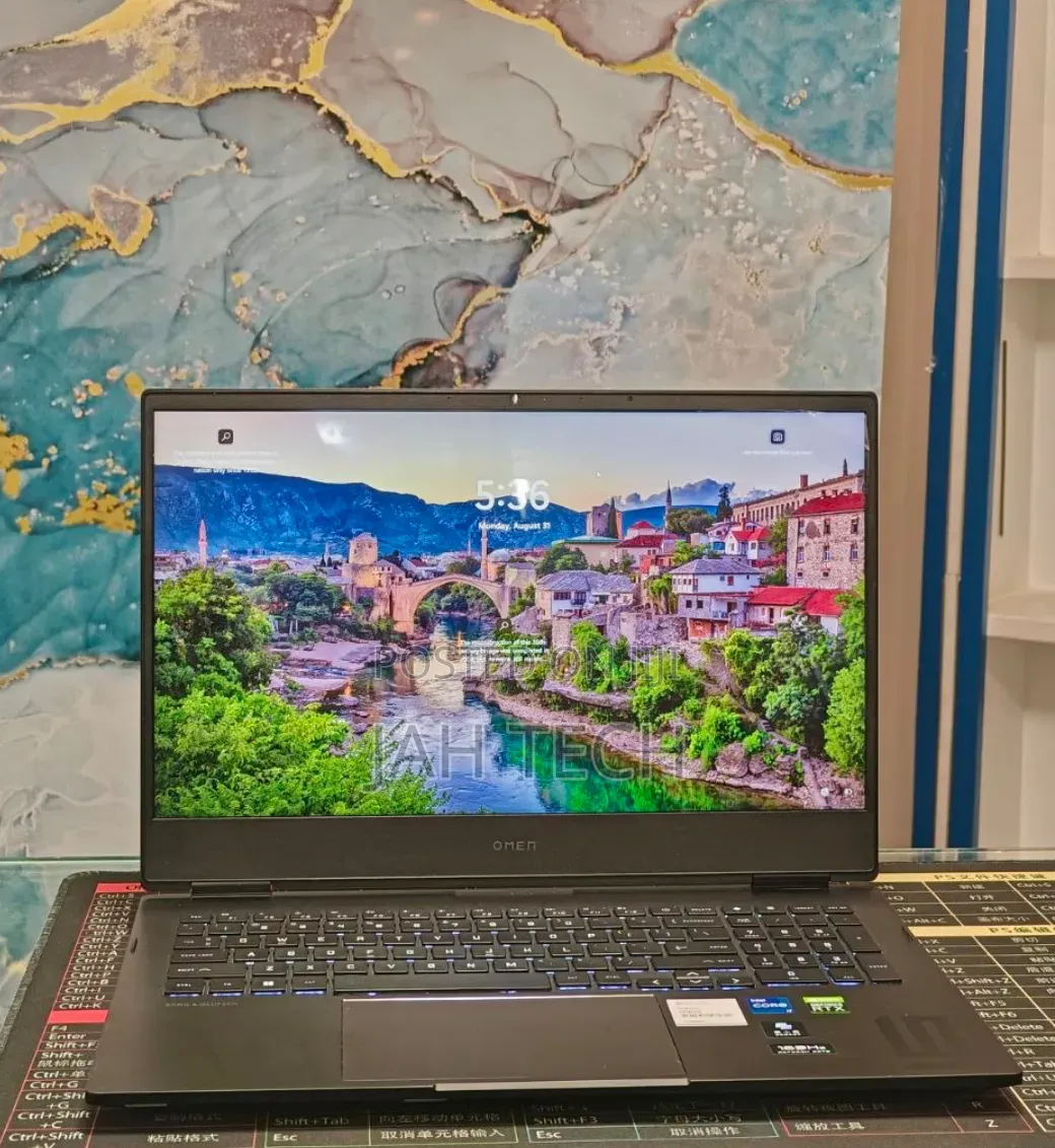 New Laptop HP Omen 16 16GB Intel Core i7 SSD 1T