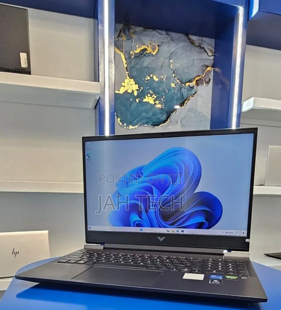 New Laptop HP Victus 15 16GB Intel Core i5 SSD 512GB