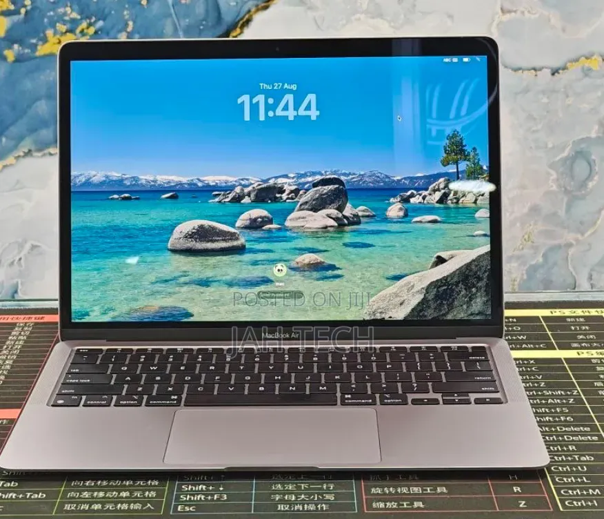 New Laptop Apple MacBook Air 2020 M1 16GB Apple M1 SSD 1T
