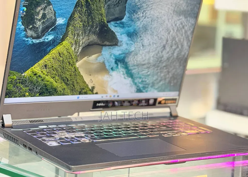New Laptop Asus ROG Strix G15 16GB AMD Ryzen 7 SSD 512GB