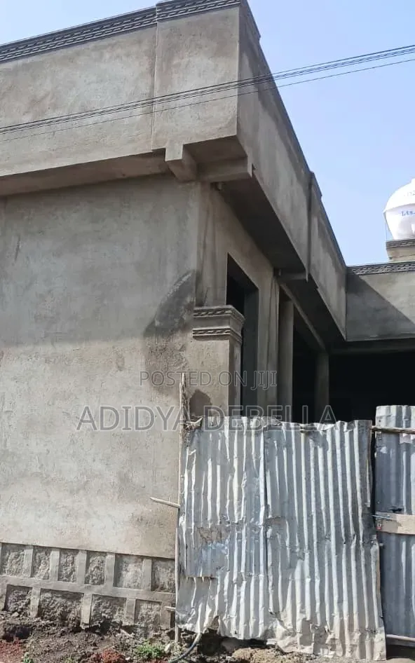 4bdrm House in Gelan, Akaky Kaliti for sale