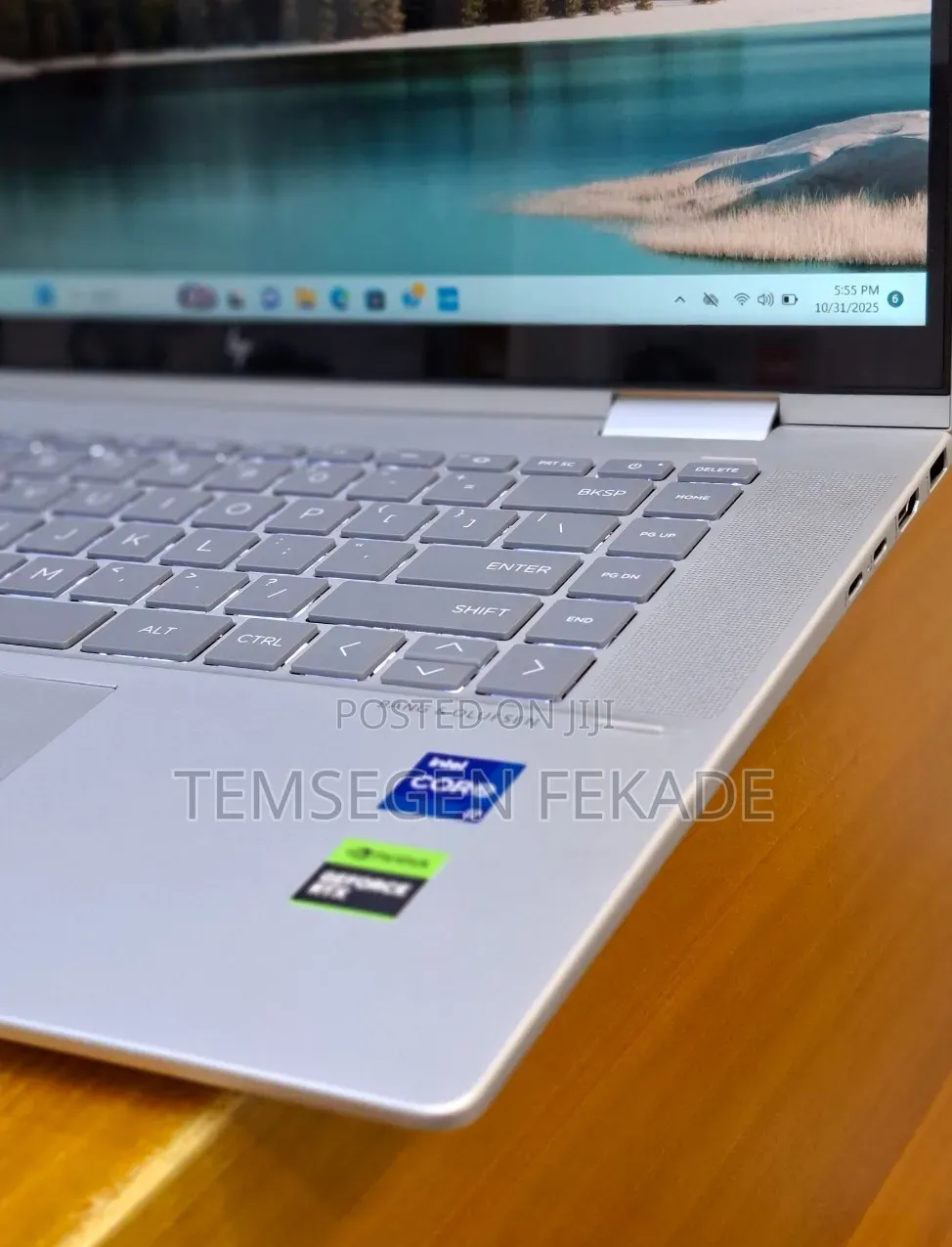 New Laptop HP Envy x360 16GB Intel Core i7 SSD 1T