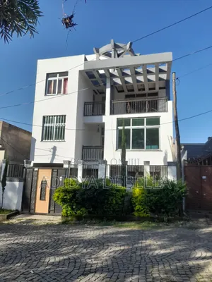 11bdrm House in Gelan, Akaky Kaliti for sale