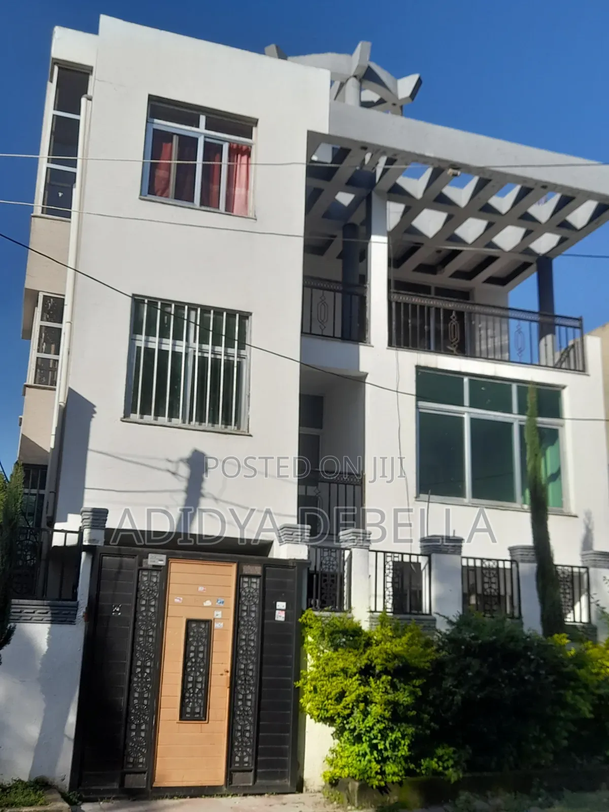 11bdrm House in Gelan, Akaky Kaliti for sale