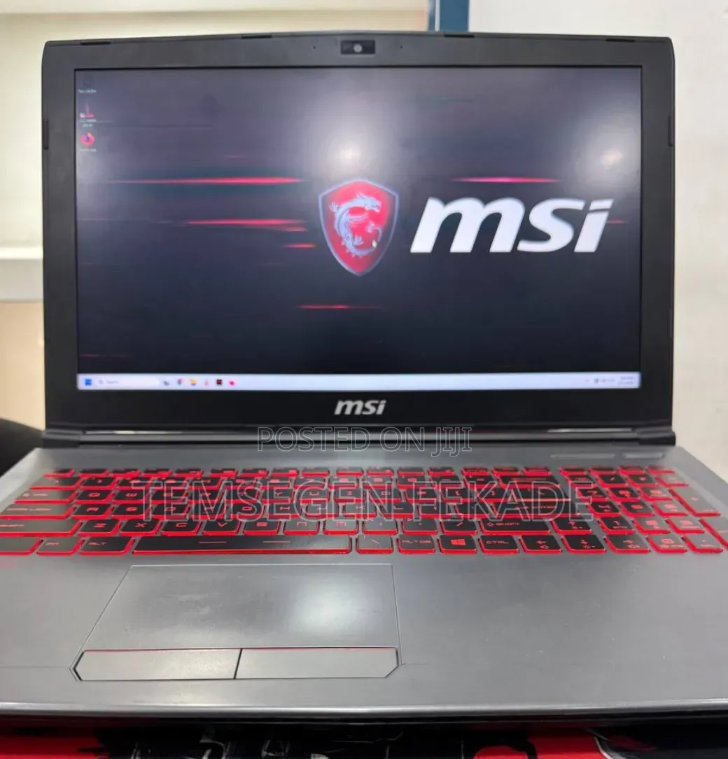 Laptop MSI 16GB Intel Core i5 SSD 256GB