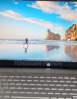 Laptop HP Pavilion 15 8GB Intel Core i5 HDD 1T