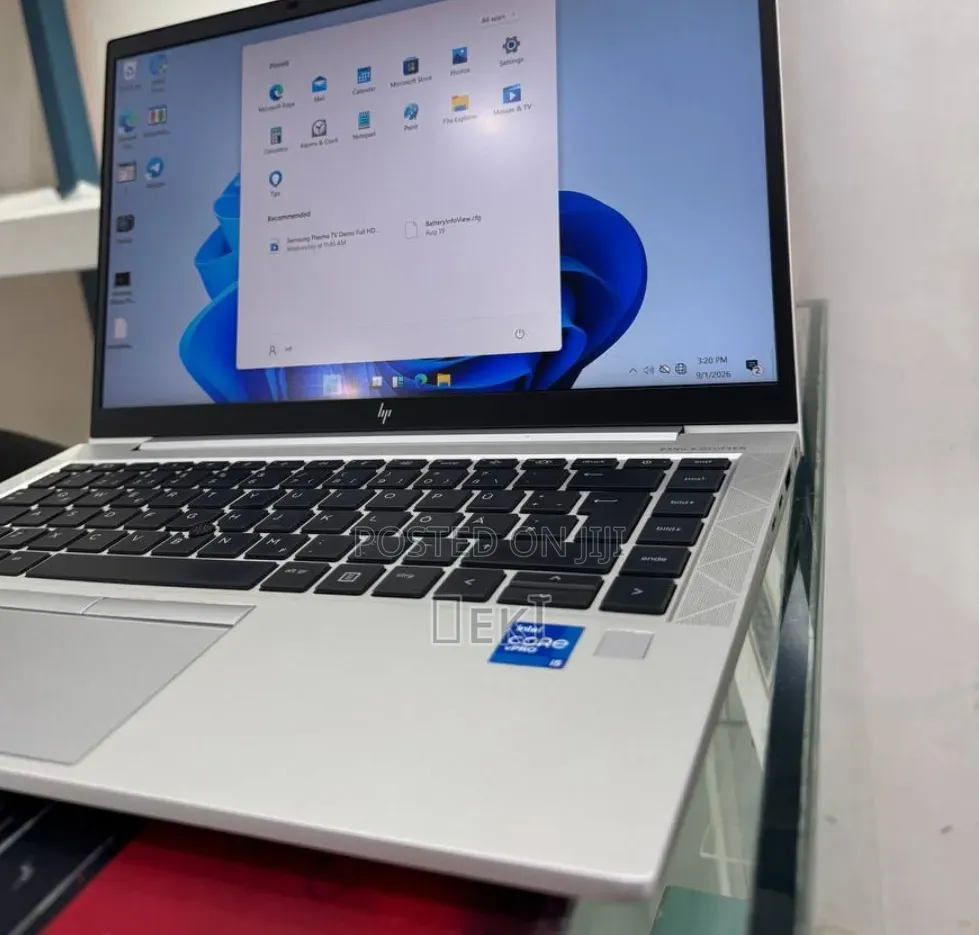 New Laptop HP EliteBook 840 G8 16GB Intel Core i5 SSD 512GB
