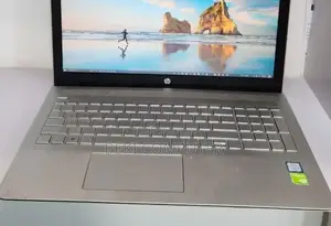 New Laptop HP Pavilion 13 8GB Intel Core i5 HDD 1T