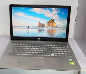 New Laptop HP Pavilion 13 8GB Intel Core i5 HDD 1T