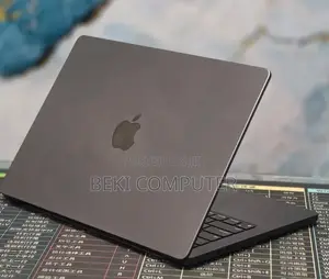 New Laptop Apple MacBook Pro 2024 M4 Pro 16GB Apple M4 SSD 512GB