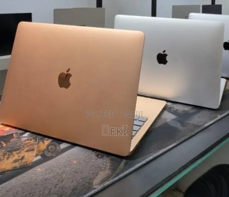 New Laptop Apple MacBook Air 2020 M1 8GB Apple M1 SSD 256GB
