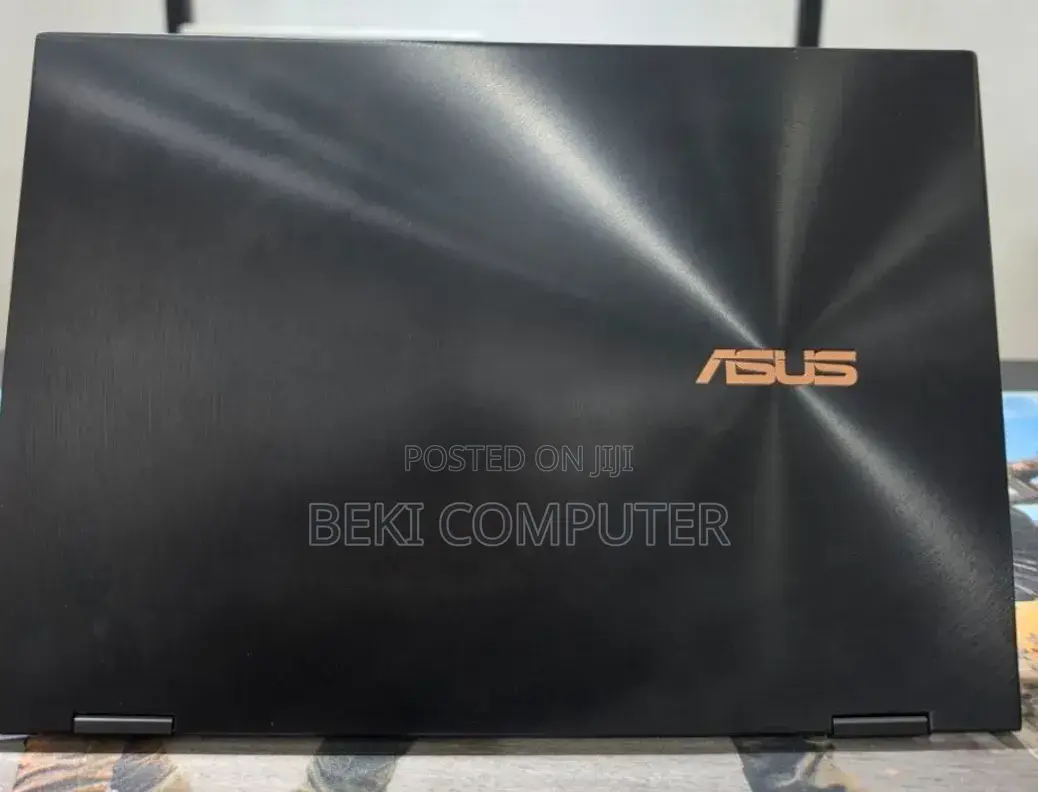 New Laptop Asus Zenbook 14 16GB Intel Core i7 SSD 512GB