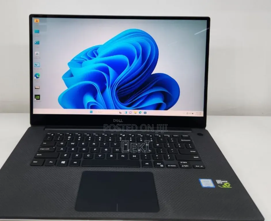 New Laptop Dell XPS 15 16GB Intel Core i7 SSD 512GB