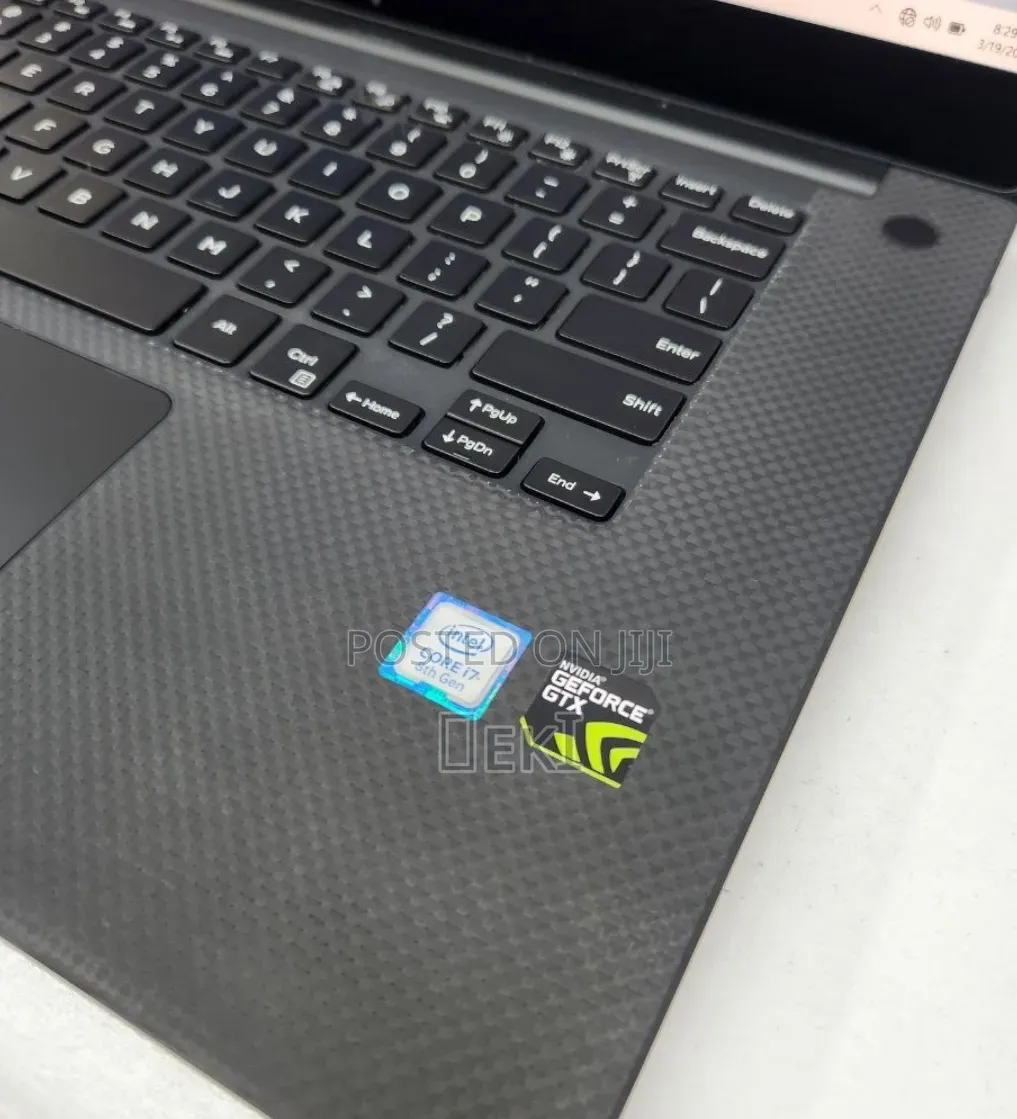 New Laptop Dell XPS 15 16GB Intel Core i7 SSD 512GB