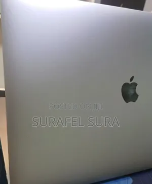 New Laptop Apple MacBook Pro 2019 16GB Intel Core i9 SSD 512GB