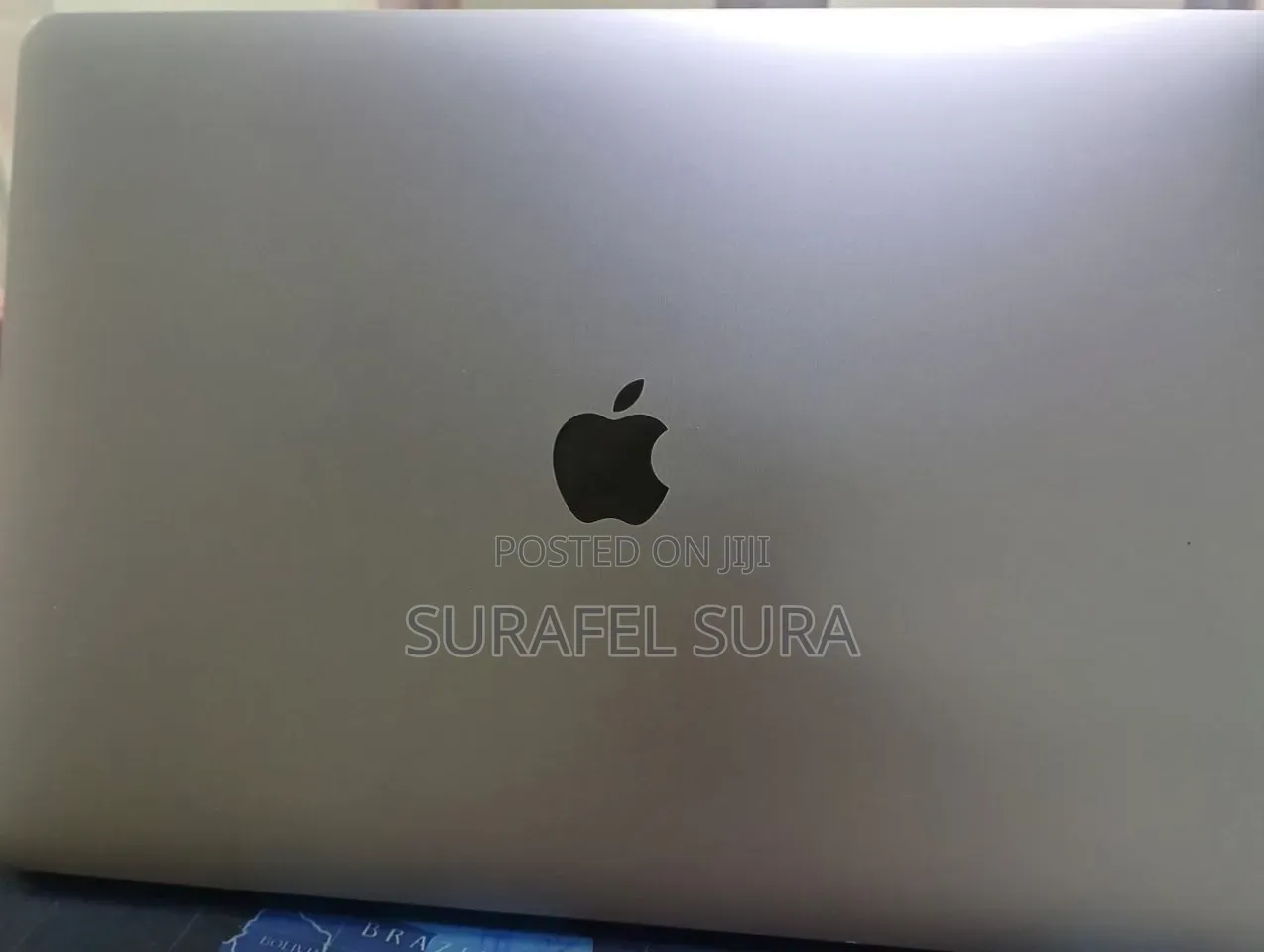 New Laptop Apple MacBook Pro 2019 16GB Intel Core i9 SSD 512GB