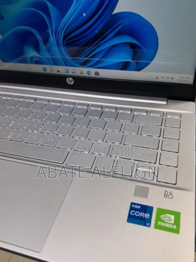 New Laptop HP Pavilion 14 16GB Intel Core i5 SSD 512GB