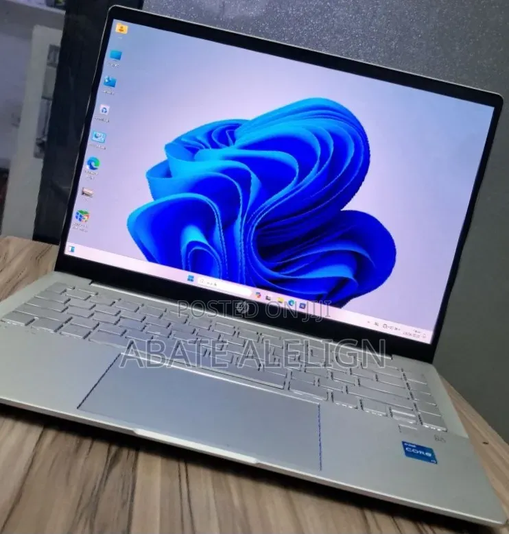 New Laptop HP Pavilion 14 16GB Intel Core i5 SSD 512GB