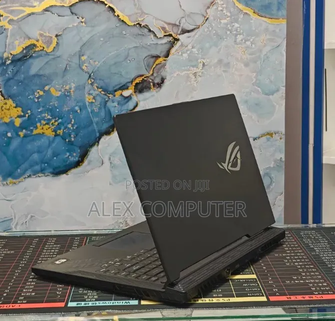 New Laptop Asus ROG Strix G15 16GB Intel Core i7 SSD 512GB