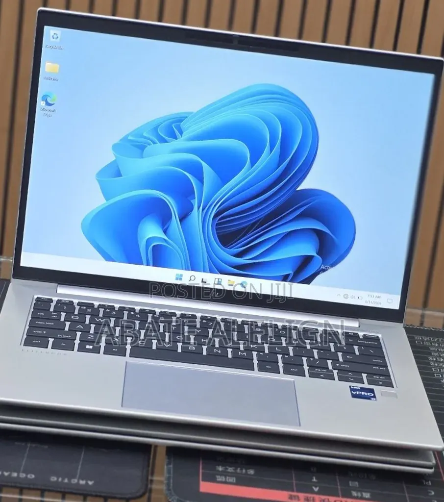 New Laptop HP EliteBook 840 G9 16GB Intel Core i7 SSD 512GB