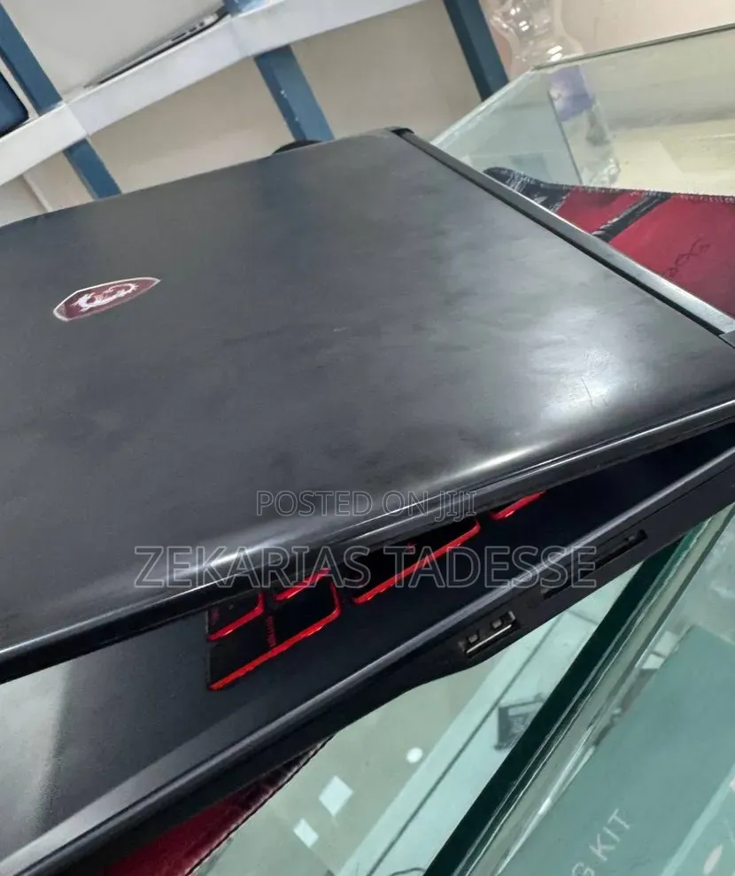 New Laptop MSI 16GB Intel Core i5 SSD 256GB