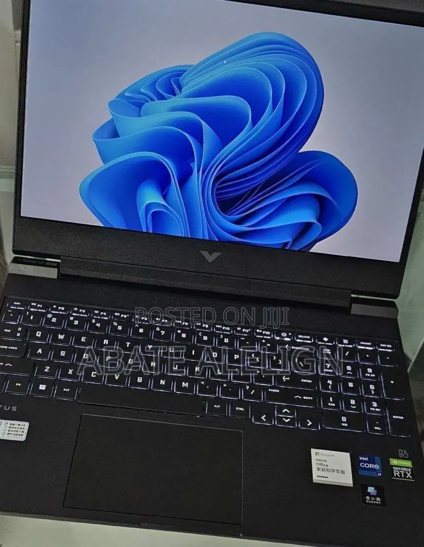 New Laptop HP Victus 15 16GB Intel Core i7 SSD 512GB