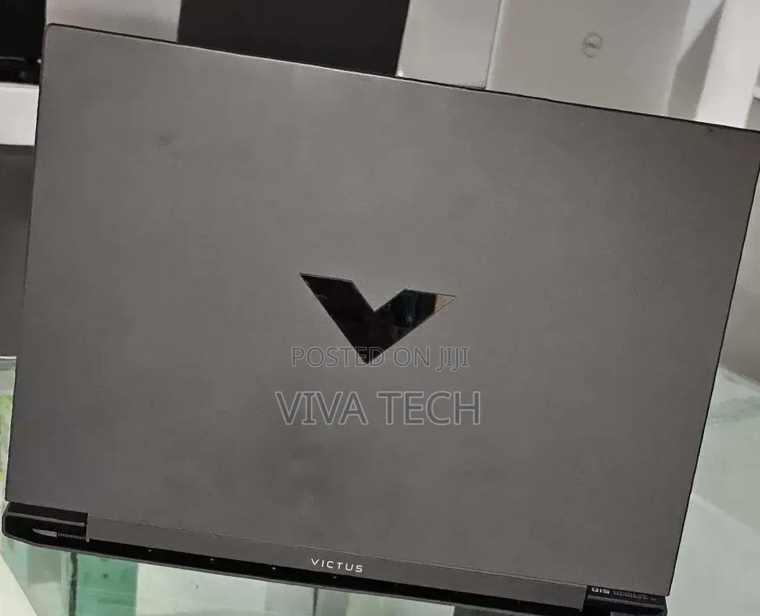 New Laptop HP Victus 15 16GB Intel Core i7 SSD 512GB