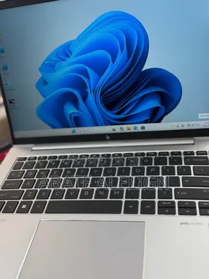 New Laptop HP EliteBook 840 G10 16GB Intel Core i7 SSD 512GB