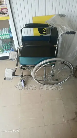 Commode Wheelchair炙蛋wheelchair With an Integrated Toilet&remove Bucket