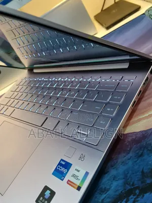 New Laptop HP Pavilion 14 16GB Intel Core i7 SSD 512GB