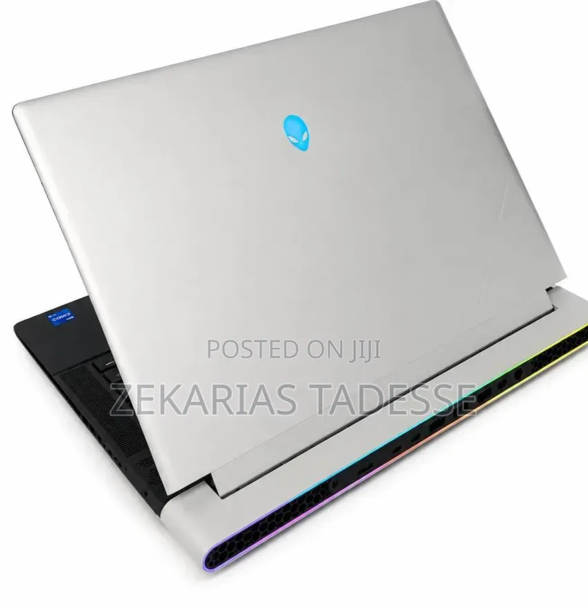 New Laptop Alienware X16 32GB Intel Core i9 SSD 1T