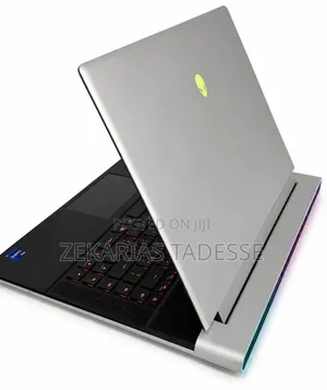 New Laptop Alienware X16 32GB Intel Core i9 SSD 1T
