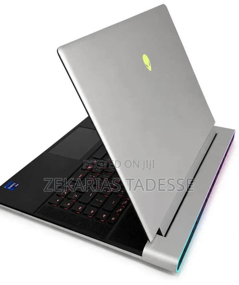 New Laptop Alienware X16 32GB Intel Core i9 SSD 1T