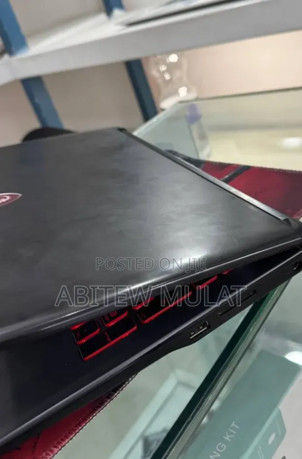Laptop MSI GF63 16GB Intel Core i5 SSD 256GB