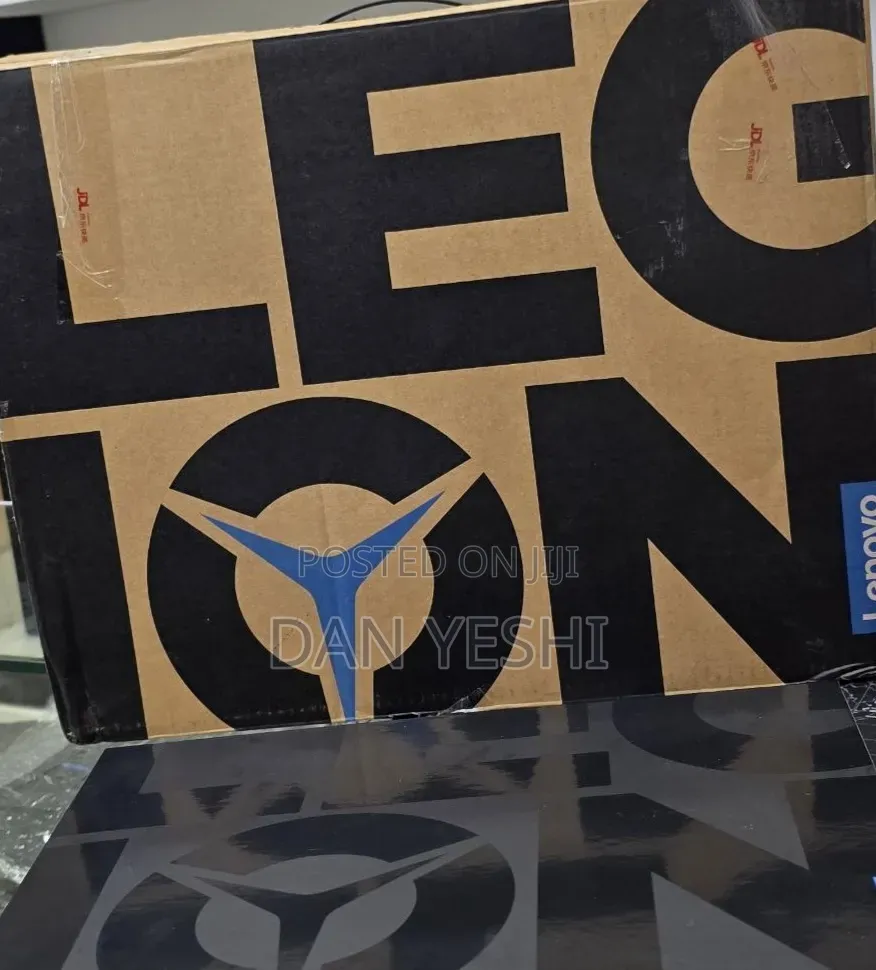 New Laptop Lenovo 32GB AMD Ryzen 9 SSD 1T