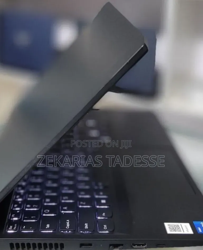 New Laptop Lenovo Ideapad 3 16GB Intel Core i5 SSD 512GB