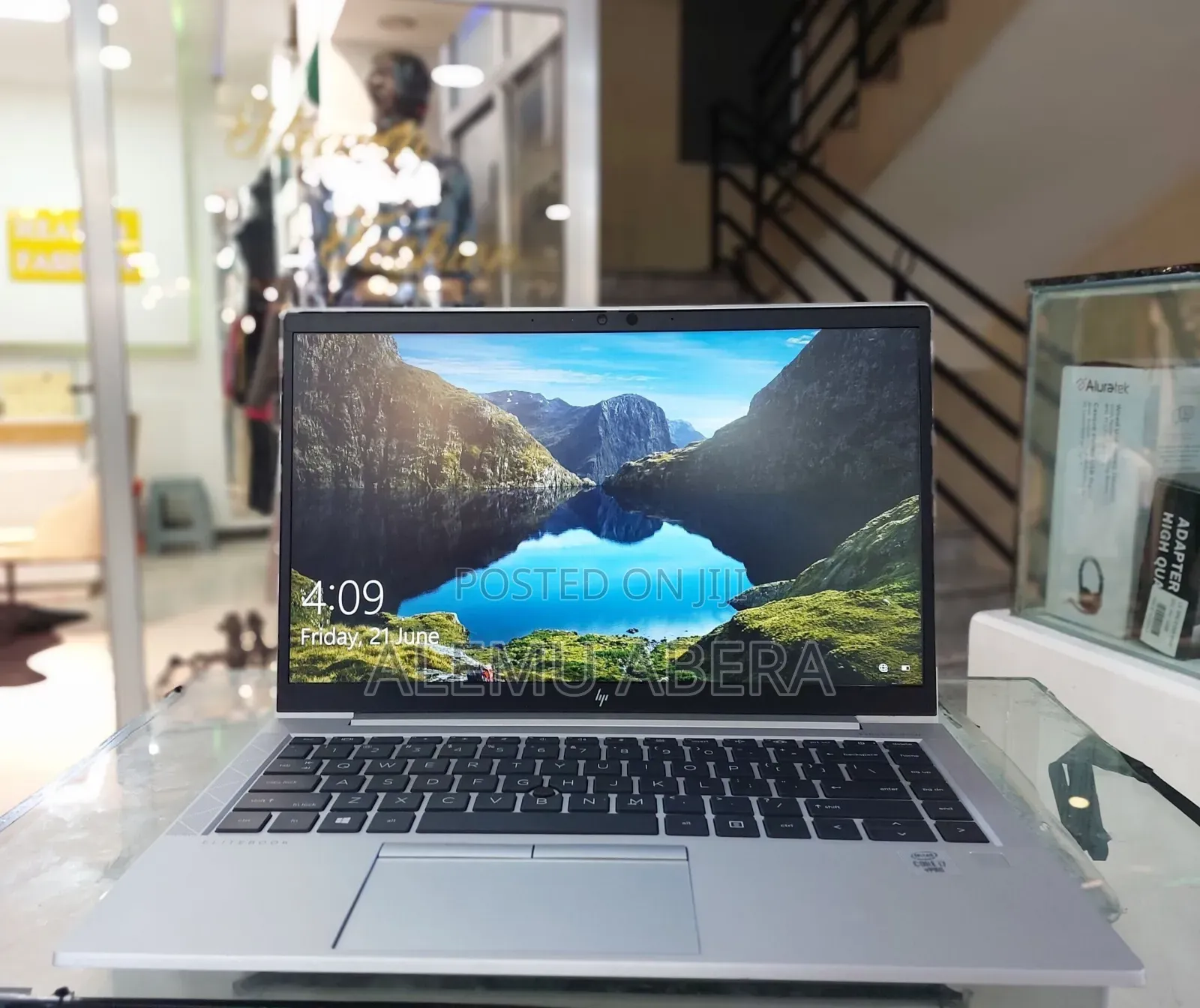 New Laptop HP EliteBook 830 G7 16GB Intel Core i7 SSD 512GB