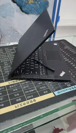 New Laptop Lenovo ThinkPad X380 Yoga 16GB Intel Core i5 SSD 256GB