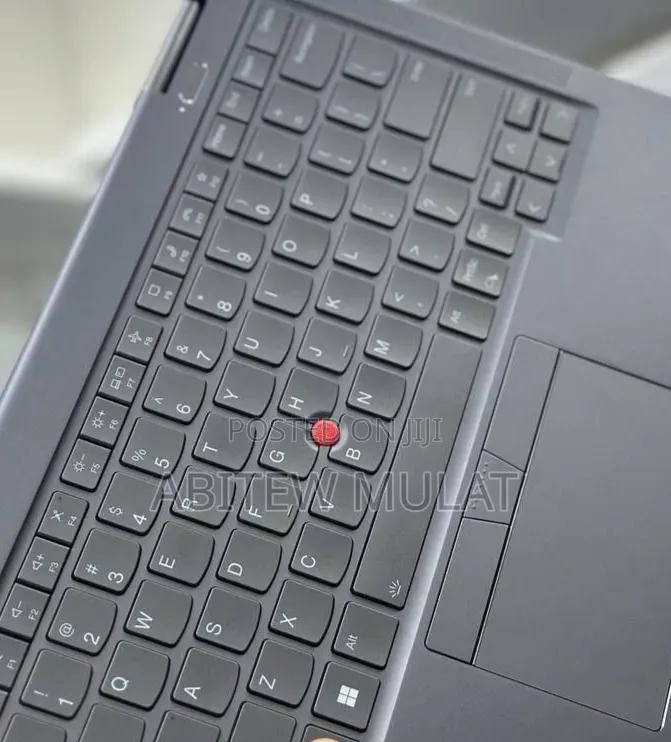 New Laptop Lenovo ThinkPad X1 Yoga 16GB Intel Core i7 SSD 512GB