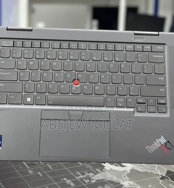 New Laptop Lenovo ThinkPad X1 Yoga 16GB Intel Core i7 SSD 512GB
