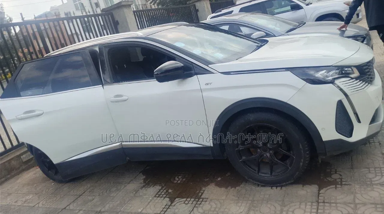 Peugeot 3008 2021 White