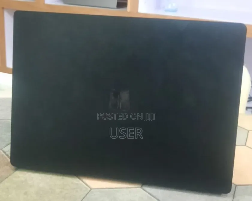 New Laptop Microsoft Surface Laptop 4 16GB Intel Core i7 SSD 512GB