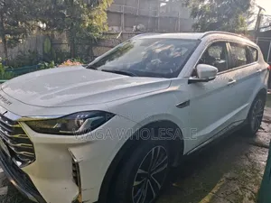 Jetour X70 Plus 2022 White