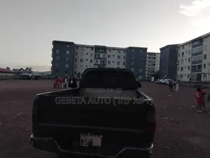 Toyota Hilux 1999