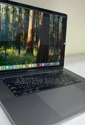 New Laptop Apple MacBook Pro 2019 16GB Intel Core i9 SSD 1T