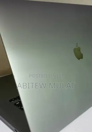 New Laptop Apple MacBook Pro 2019 16GB Intel Core i9 SSD 1T