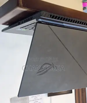 New Laptop Asus ROG Strix G18 16GB Intel Core i9 SSD 1T