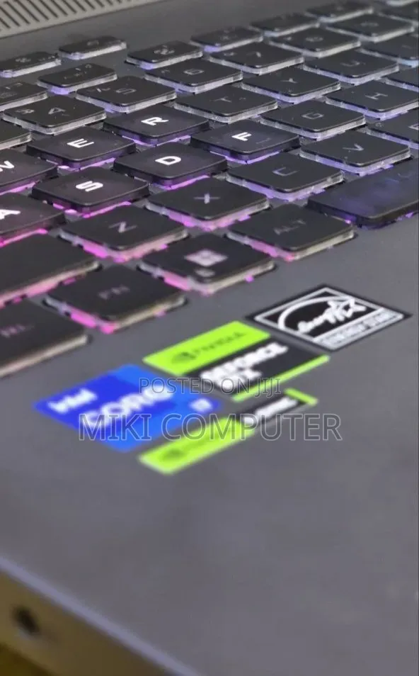 New Laptop Asus ROG Strix G15 16GB Intel Core i7 SSD 1T